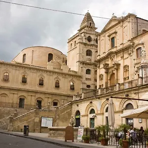 https://al-dammusino.sicilyhotelsitaly.net